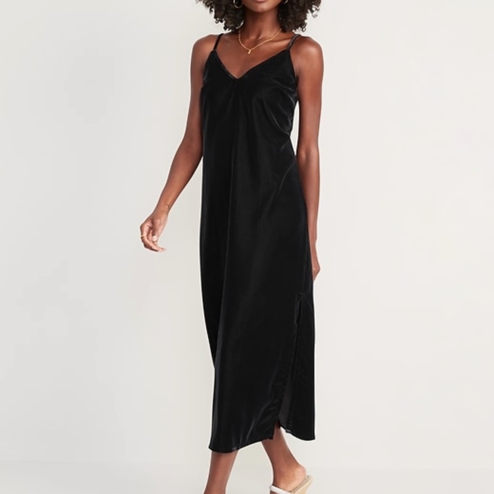 Old navy black velvet dress